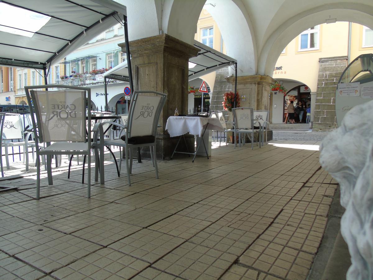 Gl Hotel Трутнов Экстерьер фото